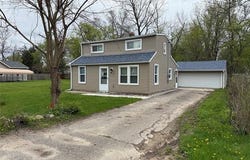 3336 Leta Avenue, Burton, MI 48529