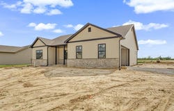 951 Forbs Drive, Waterloo, IL 62298