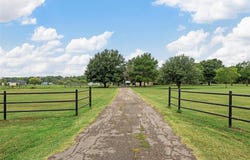 182 Tom Mccartney Lane, Gholson, TX 76705