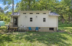 2948 Chestnut Grove Road, Columbia, KY 42728
