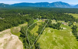 2300 Witty Lane, Columbia Falls, MT 59912