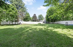 48 Old Elm St, Billerica, MA 01862
