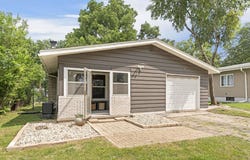 2202 Lake Point Drive, Madison, WI 53713