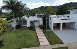 F9 SAN ESTEBAN, CAGUAS, 00725
