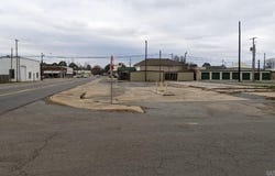 221 E Fordyce St, England, AR 72046