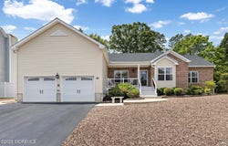 45 Sugarhill Road, Manahawkin, NJ 08050