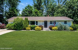 257 Harding Boulevard, Matawan, NJ 07747