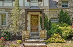 956 E University Street, Springfield, MO 65807