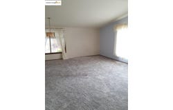 136 Castle CT, Fortuna, CA 95540