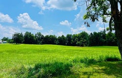 81 Shearer Cemetery Ln, Columbia, KY 42728