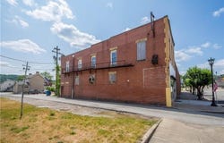 242 Wood Street, California, PA 15419
