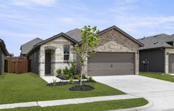 1708 Elle Lane, Aubrey, TX 76227