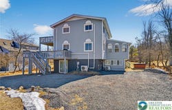 24 Hopkins Circle, Penn Forest Twp, PA 18210