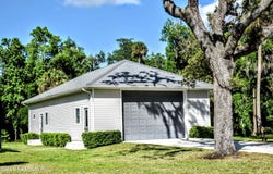 156 & 158 MOUNT ROYAL Avenue, Crescent City, FL 32112