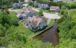 9 LAKE VILLAGE CIRCLE, OCEAN VIEW, DE 19970