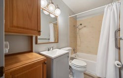 502 N Lyle St, Kennewick, WA 99336
