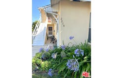 2514 W Chandler Blvd, Burbank, CA 91505
