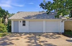 1526 C Ave NW, Cedar Rapids, IA 52405