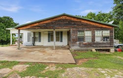 112 NW 6TH Ave, Carbon Hill, AL 35549