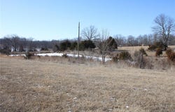 3 Highway 24, Madison, MO 65263
