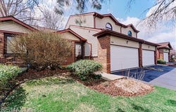 9039 Lake E Road, Springfield Twp, MI 48348