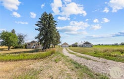 2655 N 13th Road, Worden, MT 59088