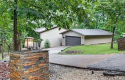 1054 Linn Creek Road, Lake Ozark, MO 65049