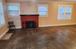 622 E Cedar Street, Seguin, TX 78155