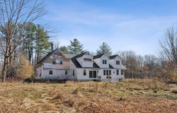 454 N Parish Road, Turner, ME 04282