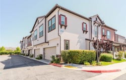 211 Red Brick Drive, Simi Valley, CA 93065