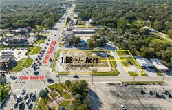 10 W Hickpochee Avenue, Labelle, FL 33935