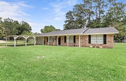 101 Cypress St, Silsbee, TX 77656