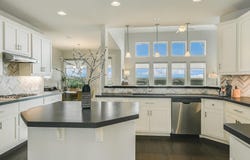 2733 Painted Sky BND, Leander, TX 78641