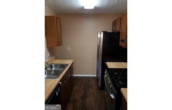 2303 Pine Tree, Atlanta, GA 30349