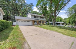1762 Canyon Lane, New Brighton, MN 55112