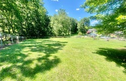 56 Haislop St, Washington, WV 26181