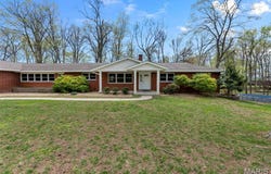 1615 Cherokee Street, Jackson, MO 63755