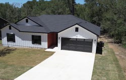 108 Hilea CT, Bastrop, TX 78602