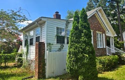 109 Oak Street, Pine Level, NC 27568