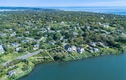 143 S Edgemere Street, Montauk, NY 11954