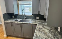 982 E 16th Avenue, Columbus, OH 43211