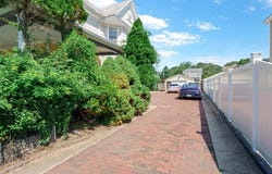 36 Russell Place, Freeport, NY 11520