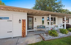 744 PLEASANT Way, SEYMOUR, WI 54165