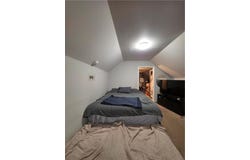 1402 SE Park Avenue, Oak Grove, MO 64075