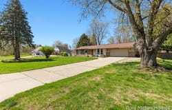 13839 Windemere Drive NW, Grand Rapids, MI 49534