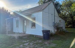 408 E. Walnut Ave., Enid, OK 73701