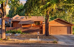 3595 SE 1ST St, Gresham, OR 97080