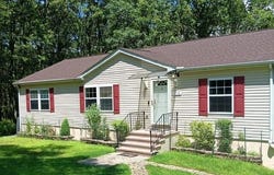 3124 Bluebird Drive, Bushkill, PA 18324