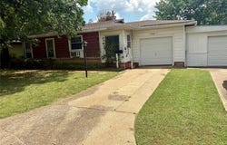 1732 W Elm Street, Denison, TX 75020