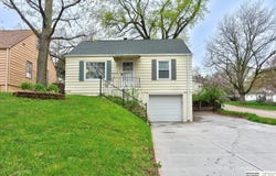 2630 N 70th Street, Omaha, NE 68104